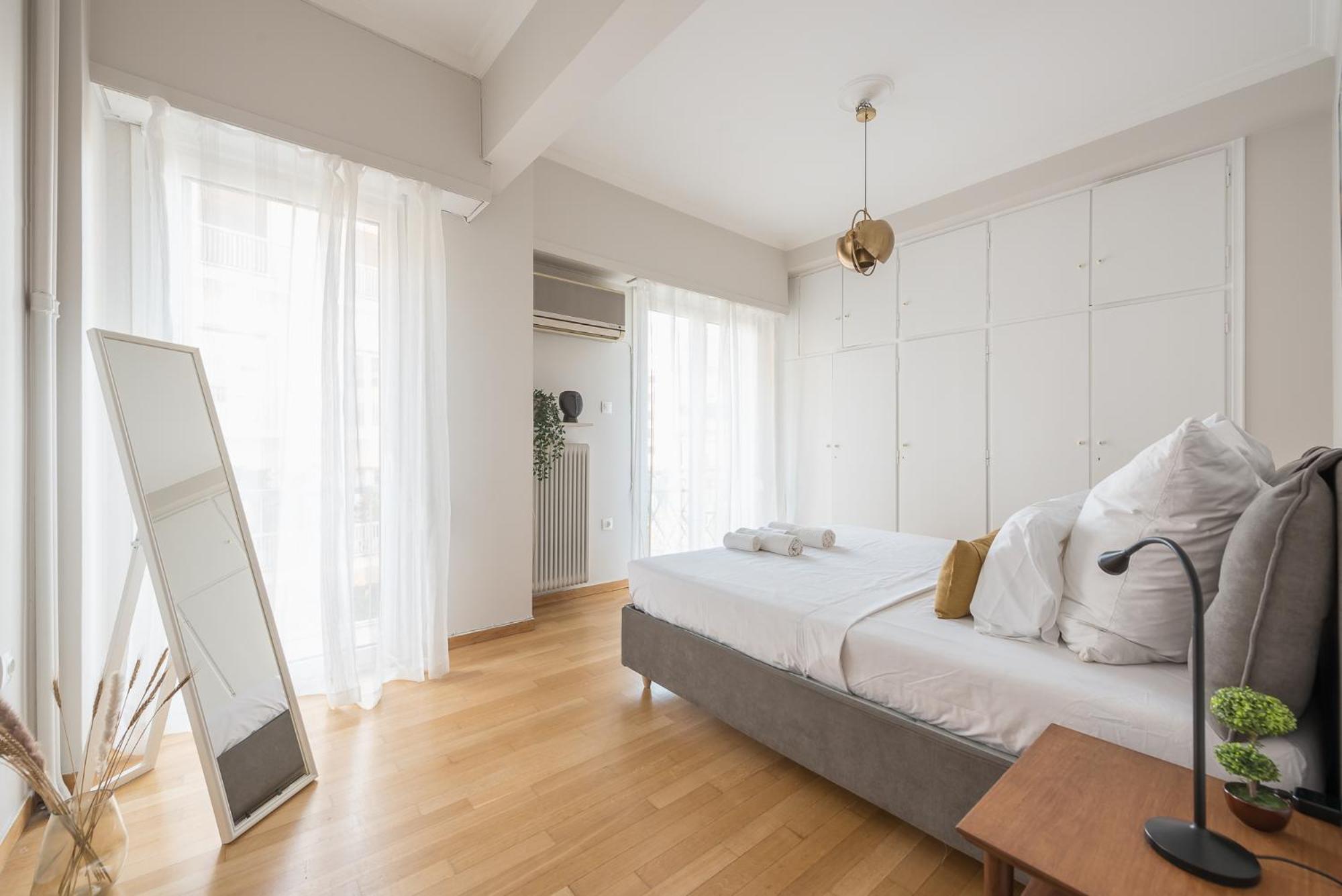Spacious 2Bds Apt With Acropolis View In Center أثينا المظهر الخارجي الصورة